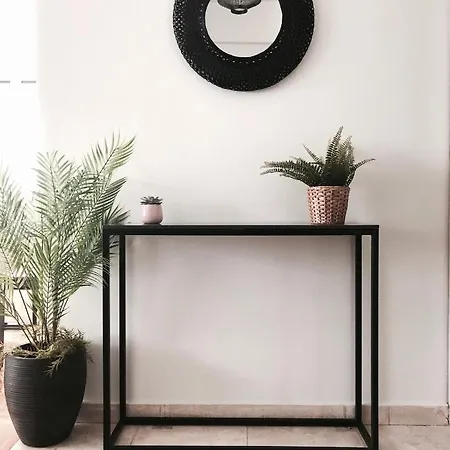 Lovely 3-bdr Centre * Lefkoşa
