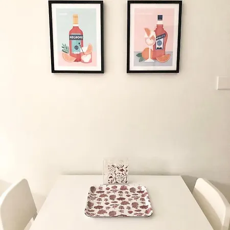 Lovely 3-bdr Centre Apartmán *