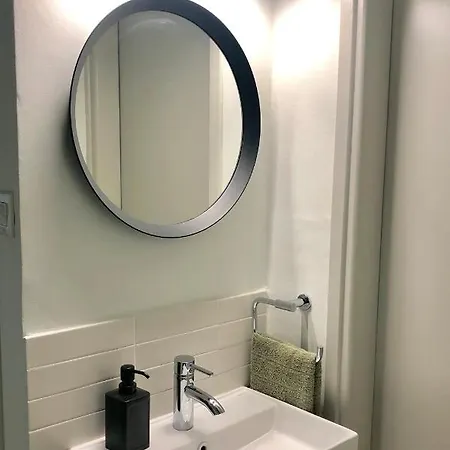 Lovely 3-bdr Centre